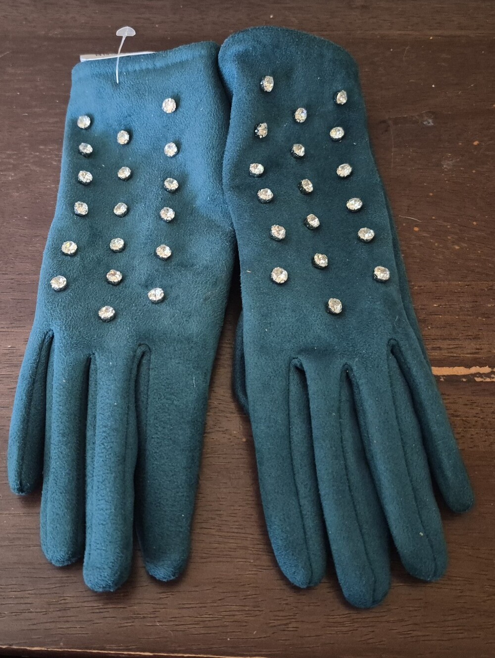 Cracker Barrel Teal Scatter Bling Gloves (NWT)
